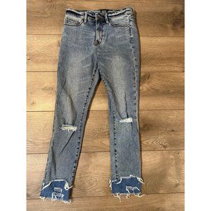 Urban Outfitters BDG~ Twig High Rise Light Wash Crop RAW HEM DISTRESSED 26